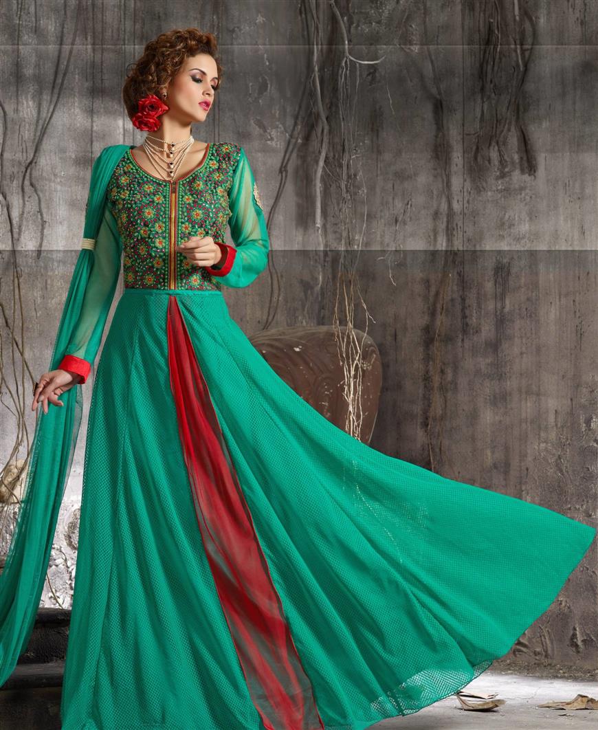 New Stylist Look Designer Embroidred Green Gown