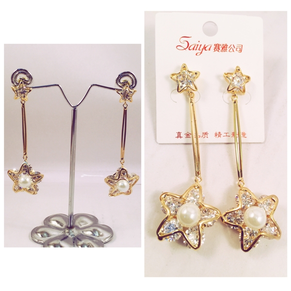 Star crsytal earrings