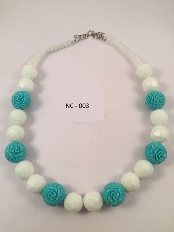 Blue and white theme beautiful necklace