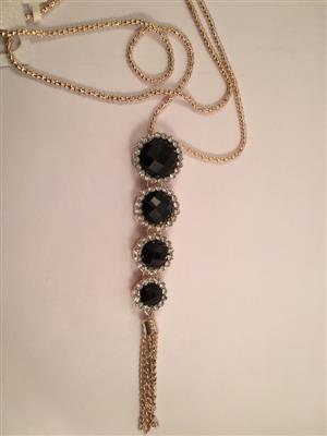 Galmorous and Stylish long chain with black cyrstals with shiney look